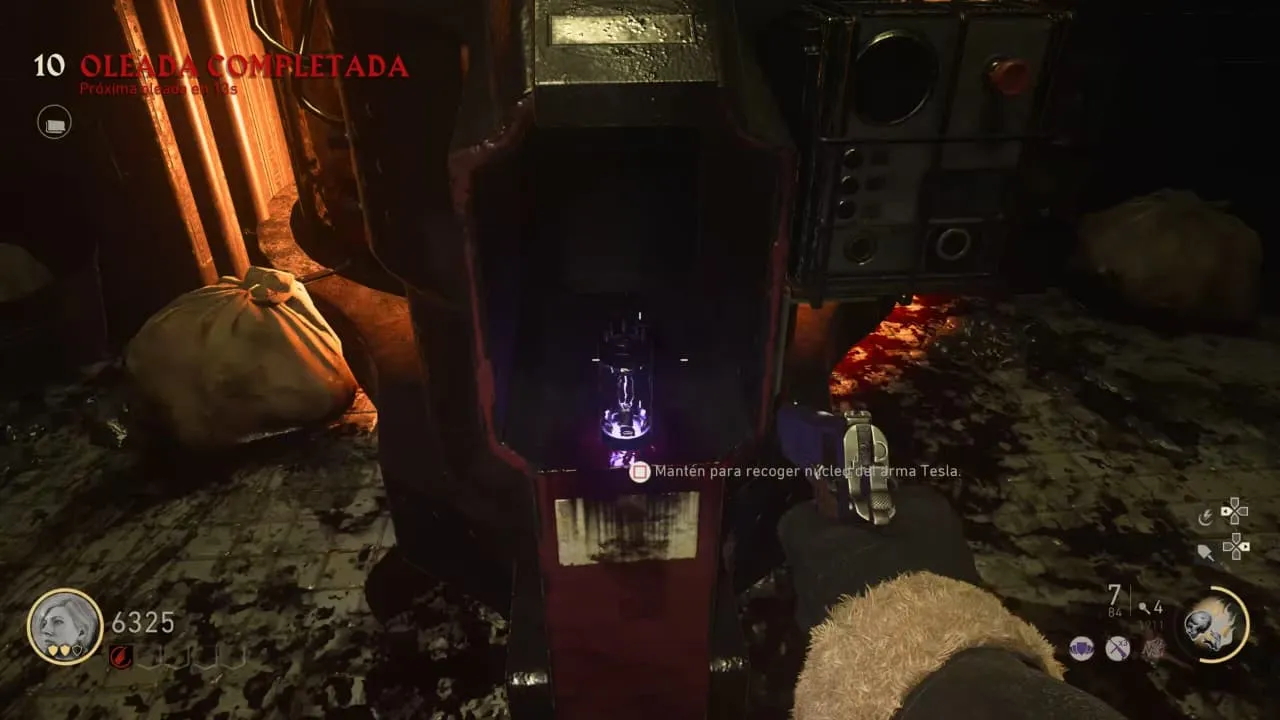Máquina de la Morgue con pieza del Arma Tesla